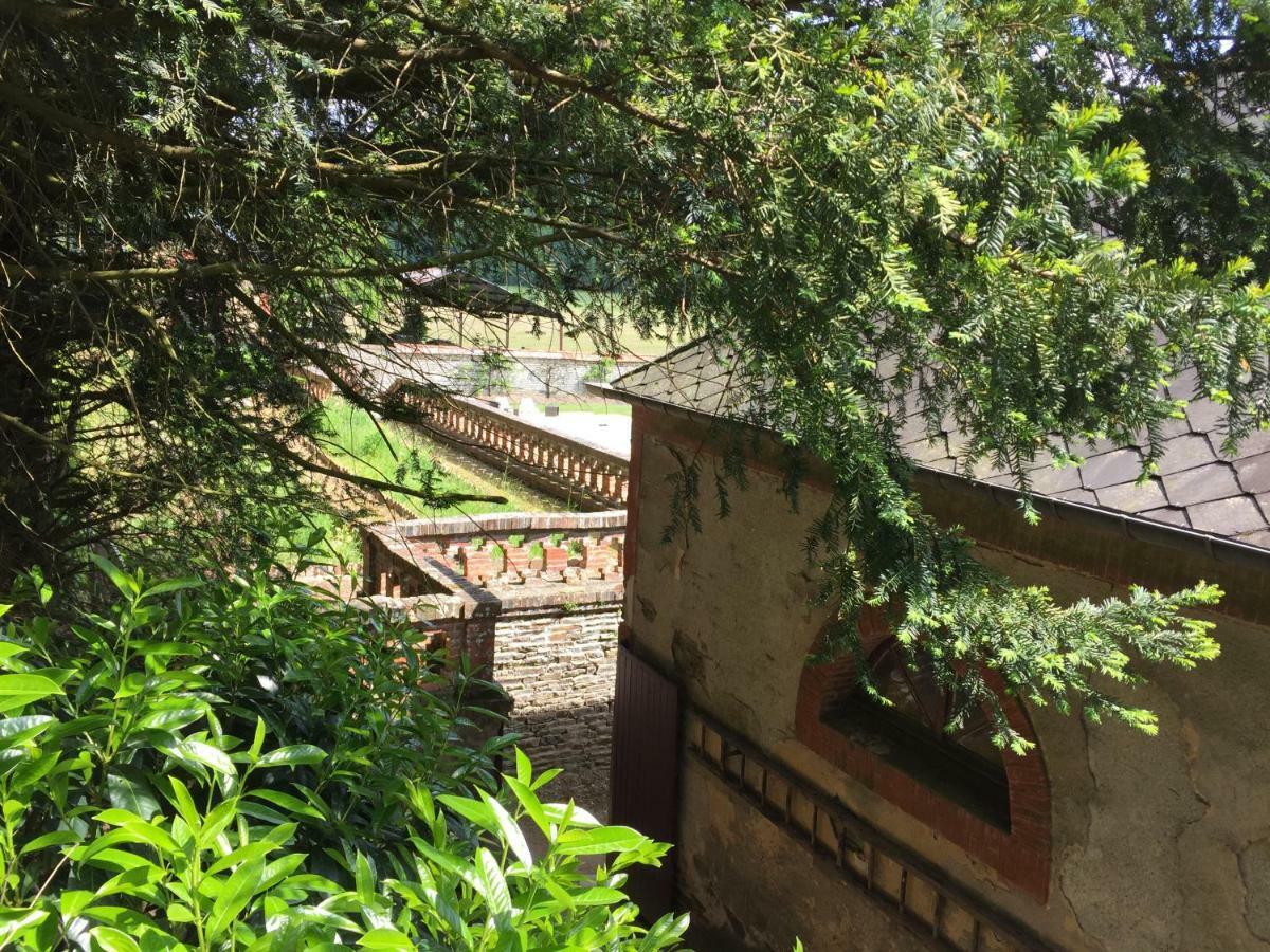 Gîte Les Ecuries du Manoir de Bénédicte Cahan Esterno foto